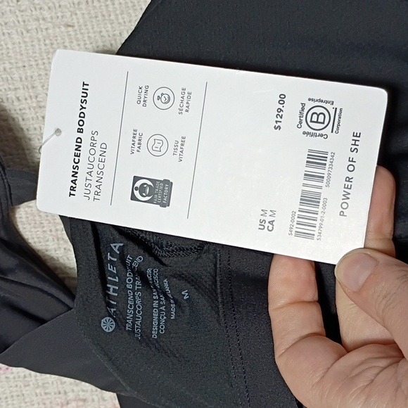 NWT Athleta Black Transcend Bodysuit Women's Size Medium Athleisure - Picture 5 of 11